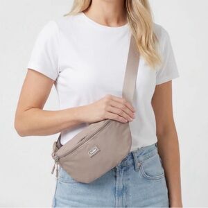 The Foldie Crossbody Bag Beige